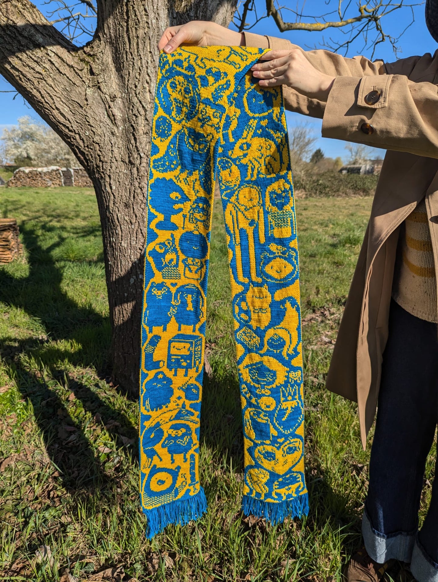 Shape Shifting Scarf Knitting Pattern