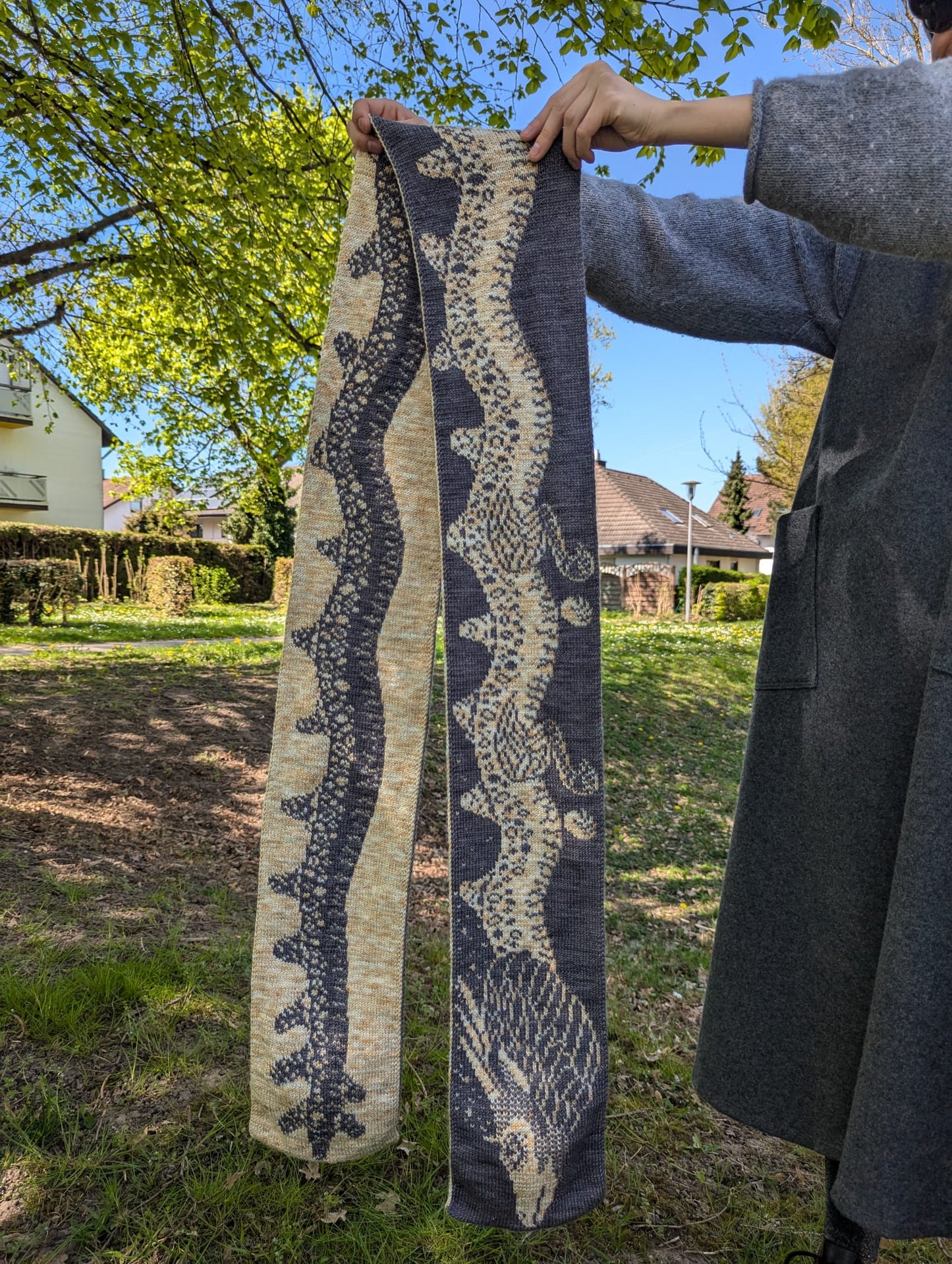 Dragon Scarf Knitting Pattern