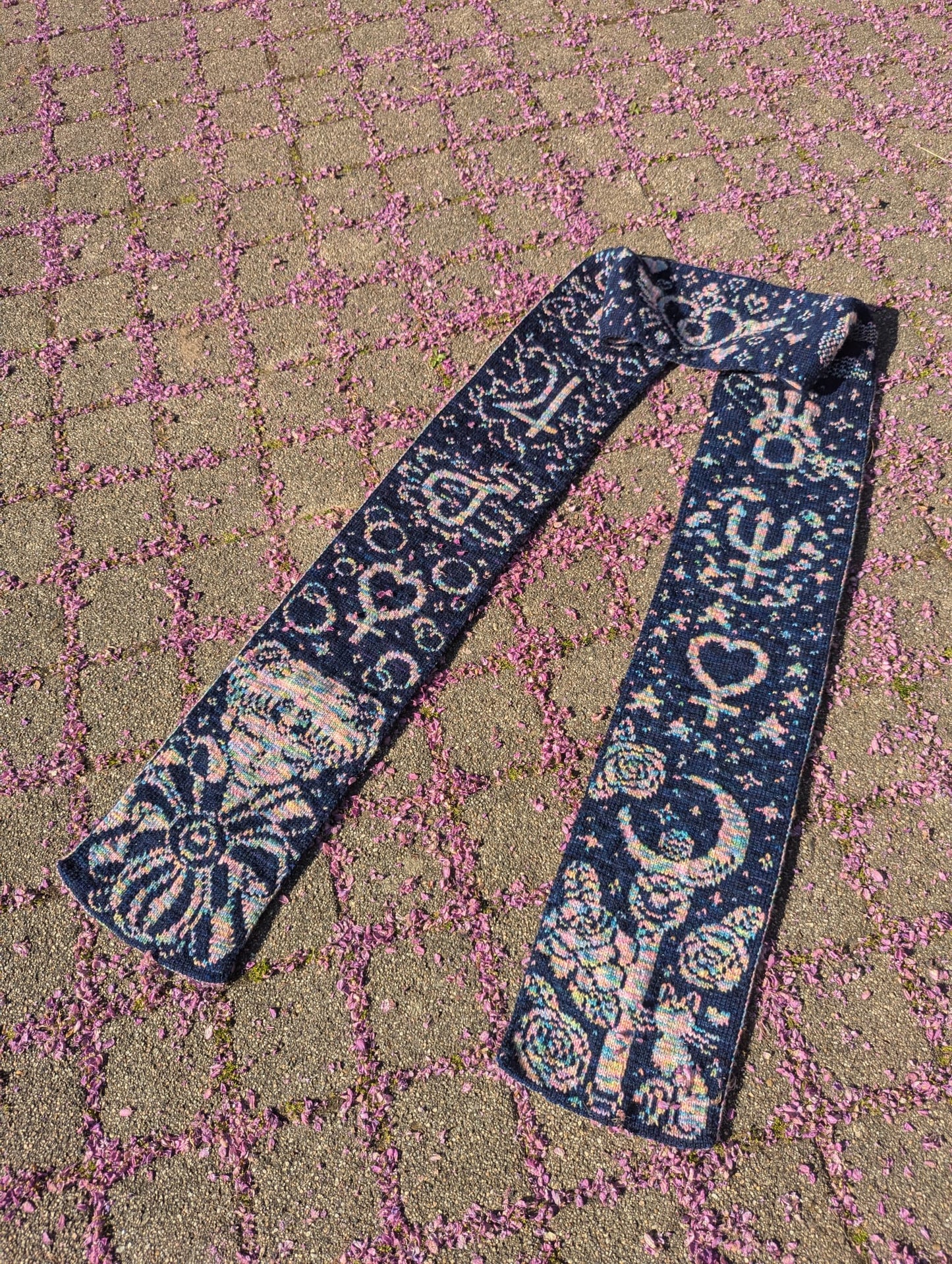 Magical Girl Scarf (Signs) Knitting Pattern