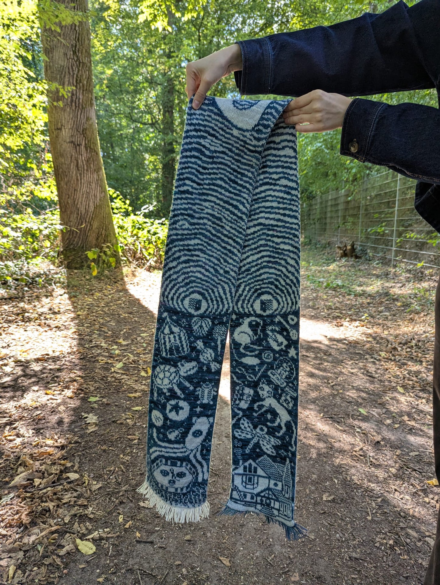 The Door To Another World Scarf Knitting Pattern