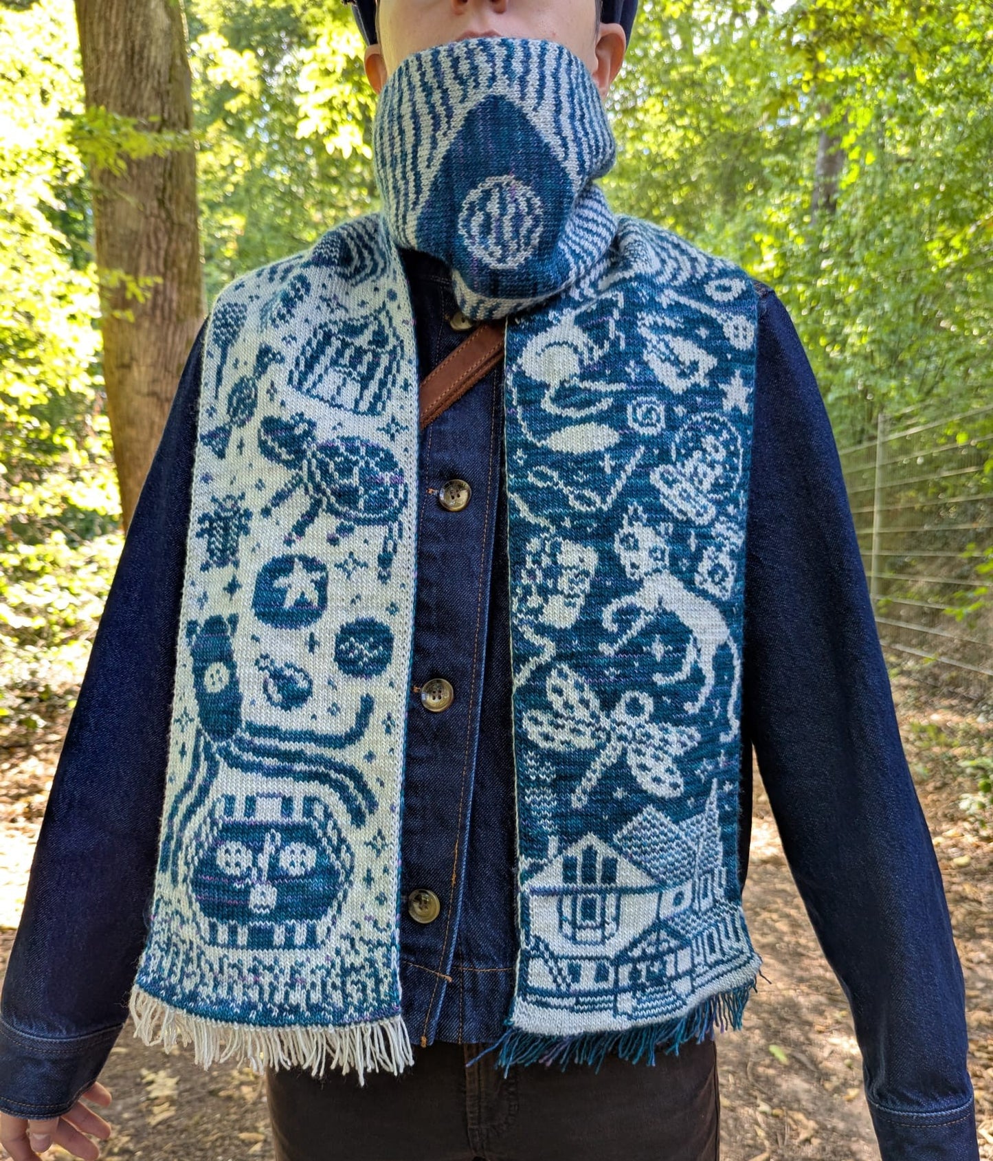 The Door To Another World Scarf Knitting Pattern