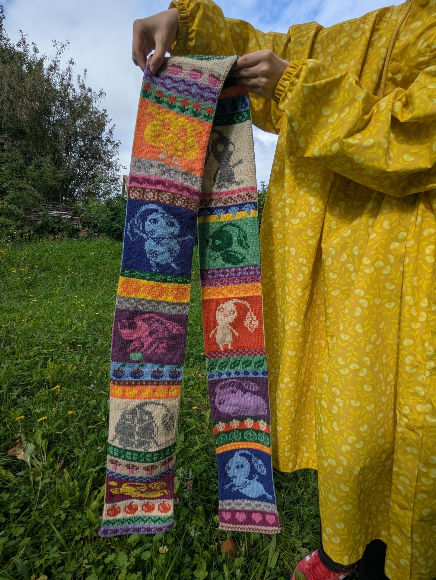 Plant Friends Scarf Knitting Pattern