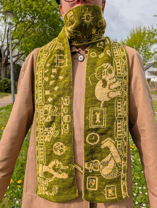 The Cheese And Cracker Thief Scarf Pattern